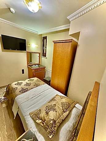 Economy Single Room