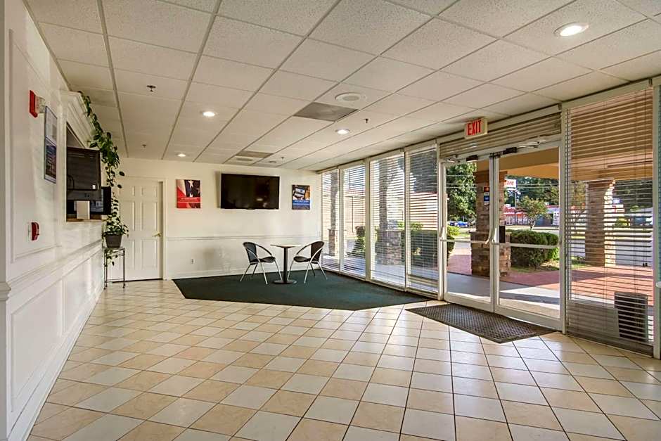 Motel 6-Warner Robins, GA