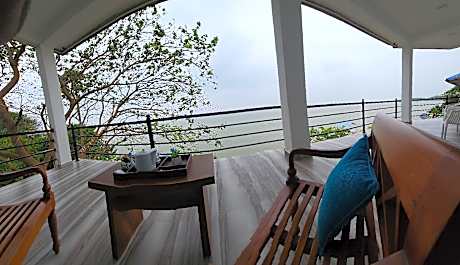 Dinuda Lagoon Resort