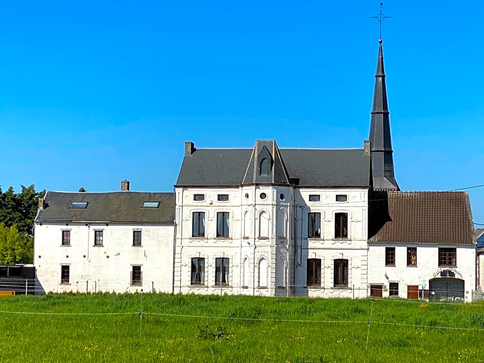 Le Chateau De Frankie spas-saunas