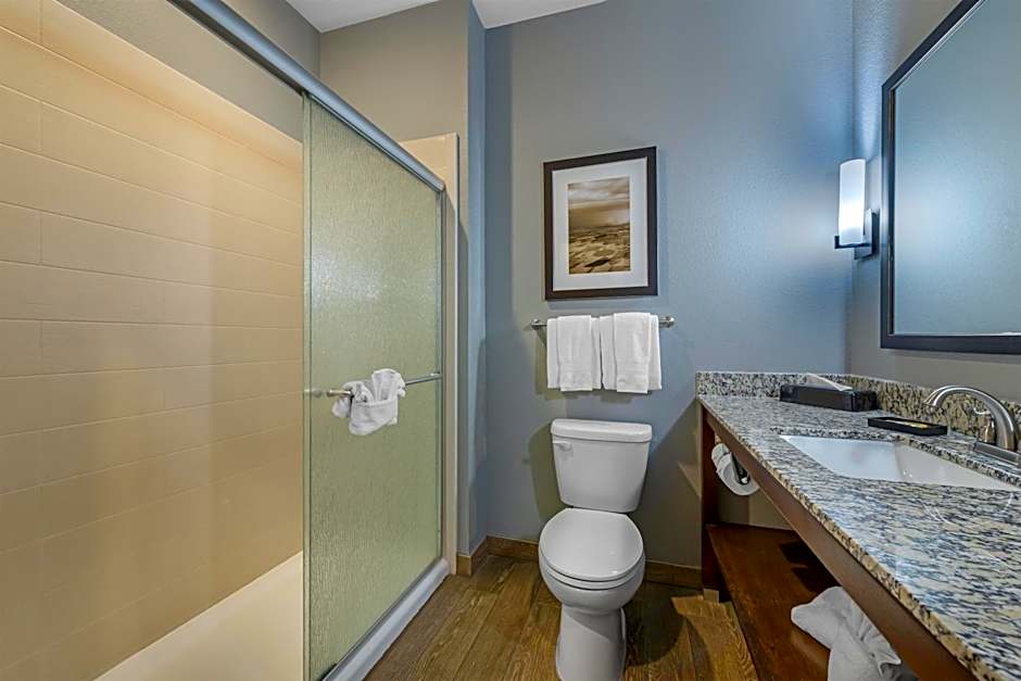 Best Western Plus Overland Inn