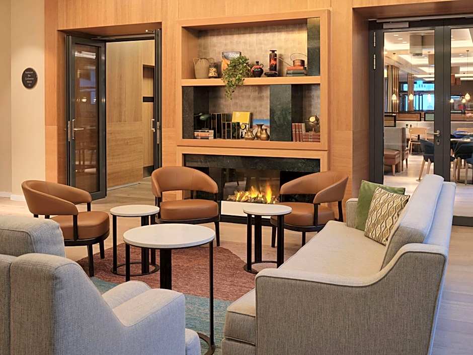 Adina Apartment Hotel Cologne