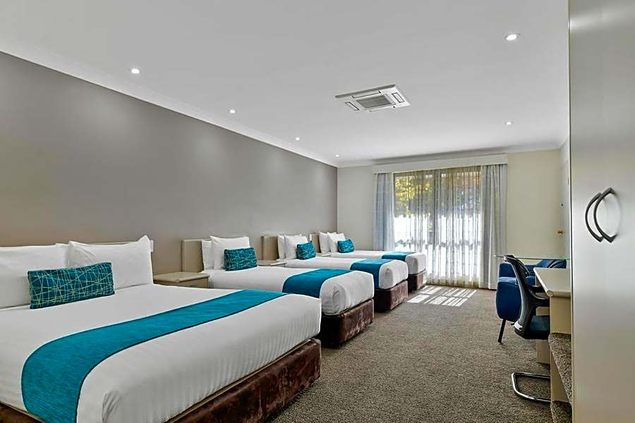 Central Caleula Motor Lodge