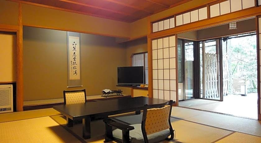 Yoshidaya Sannoukaku Ryokan