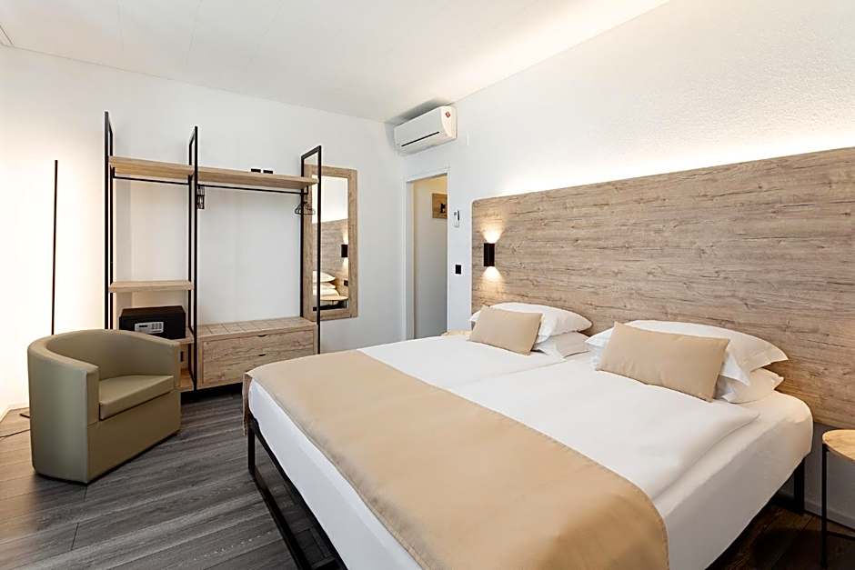 Hotel Du Lac