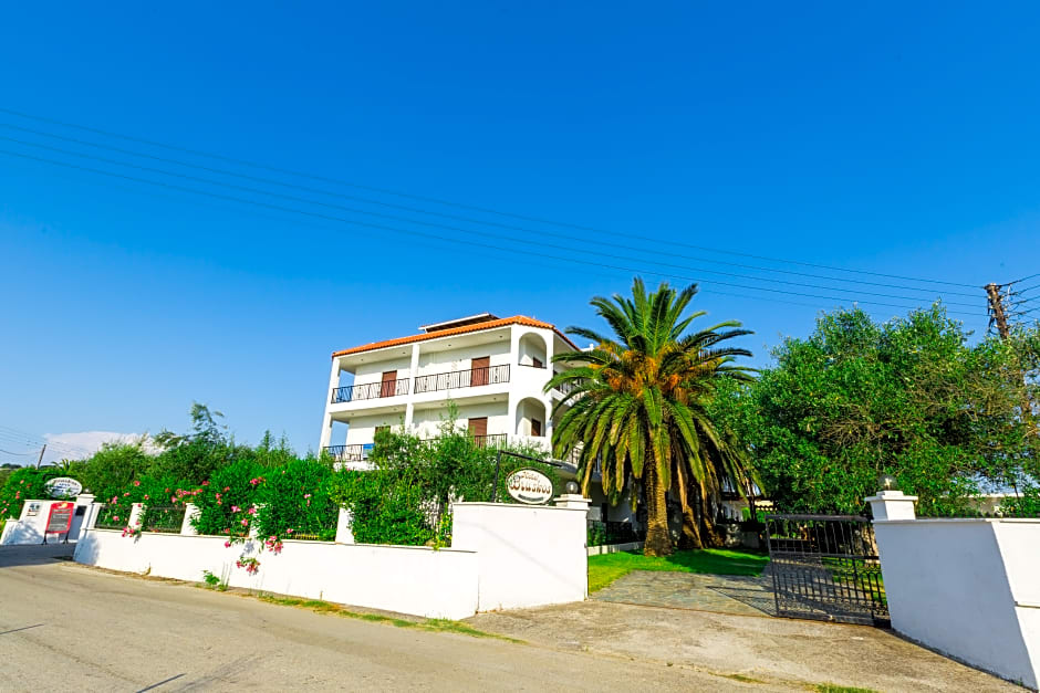 Bruskos Hotel & Suites
