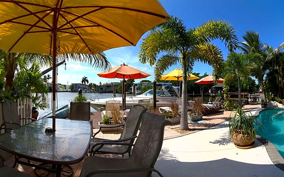 Manatee Bay Inn