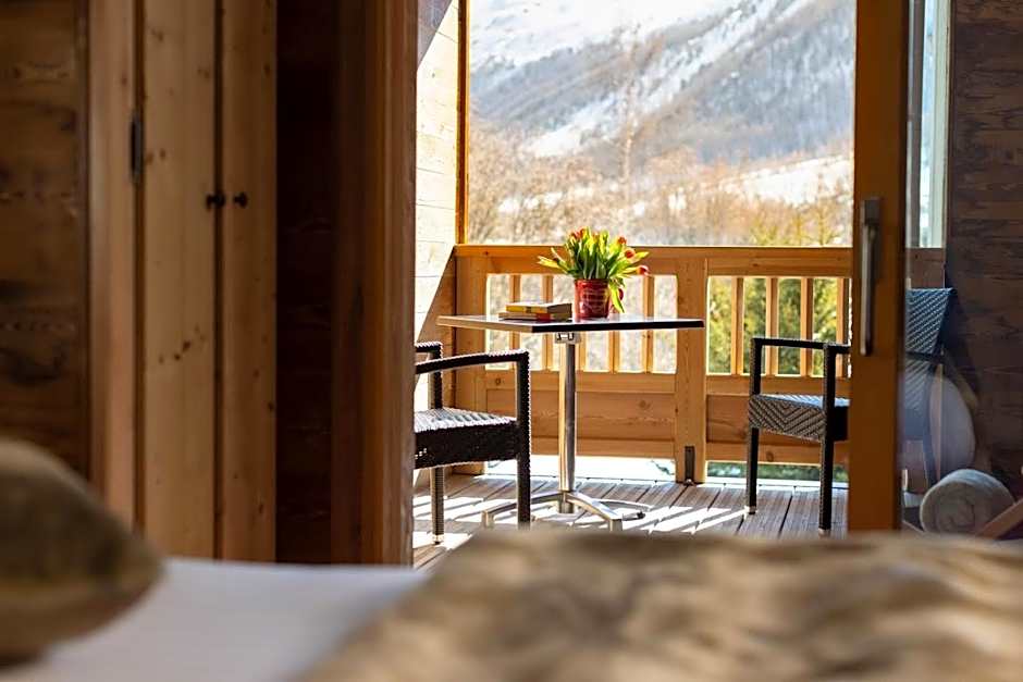 Hôtel Ski Lodge - Chambres & Appartements - Village Montana