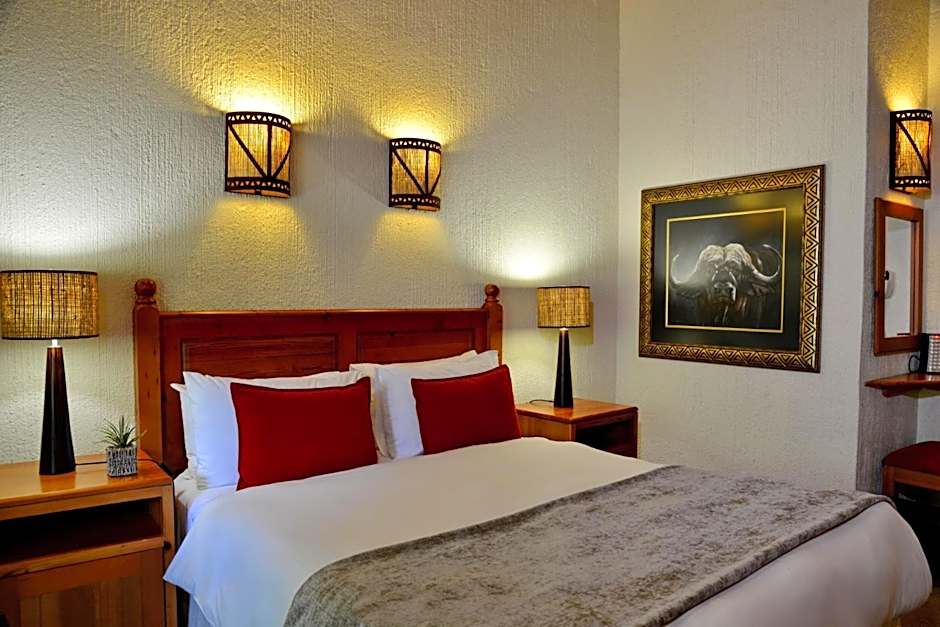 Cambalala - Luxury Units - in Kruger Park Lodge - Serviced Daily, Free Wi-Fi