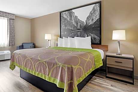 King Room - Non-Smoking