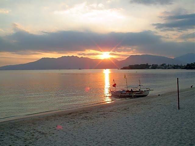 Playa Papagayo Beach Inn