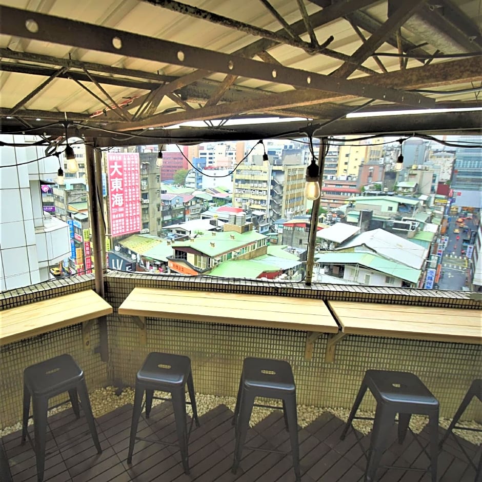 Inn Cube Taipei Main Station