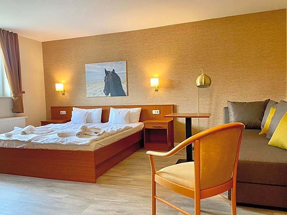 Friesenhof Hotel-Restaurant-Reitanlage