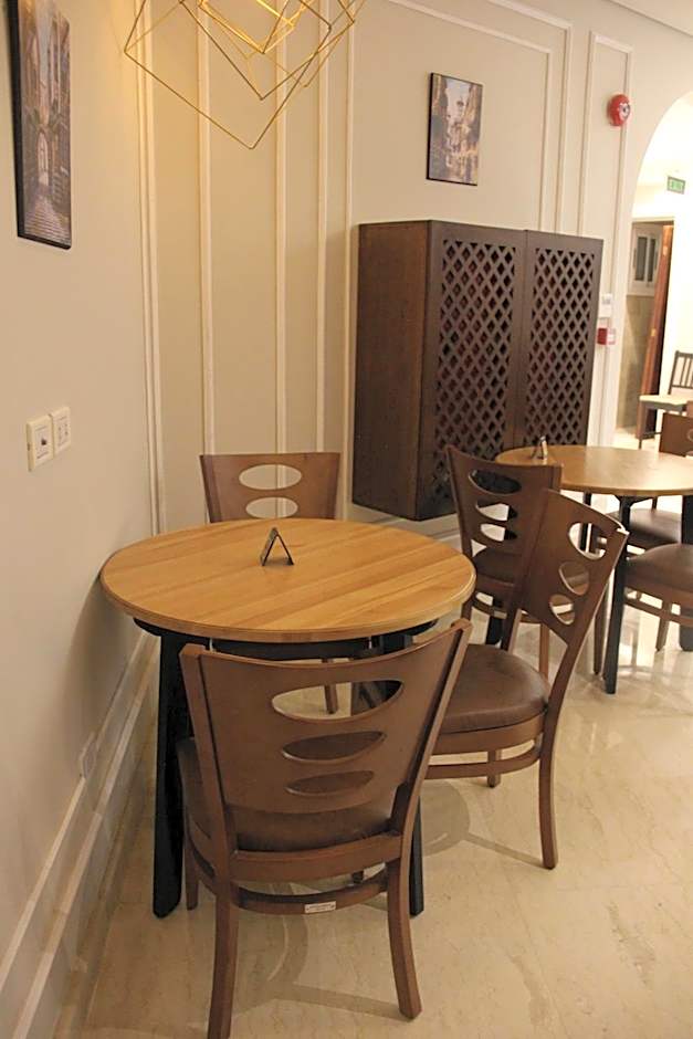 Miramar Downtown Hotel