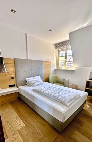 Budget Single Room