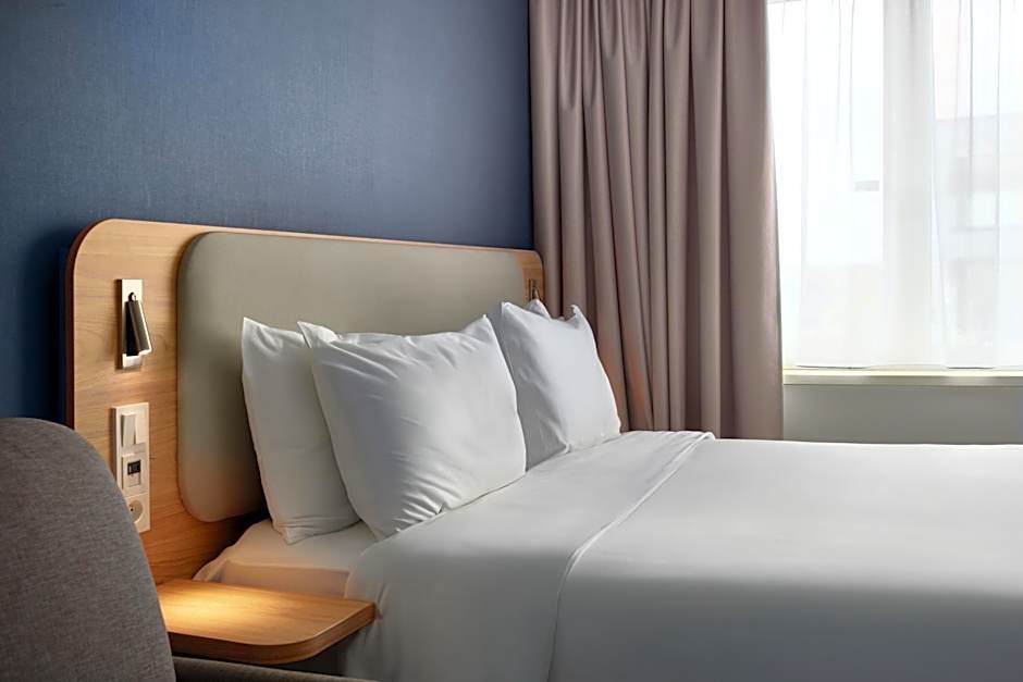 Holiday Inn Express Antwerpen City North By IHG