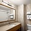 Hampton Inn & Suites Bremerton