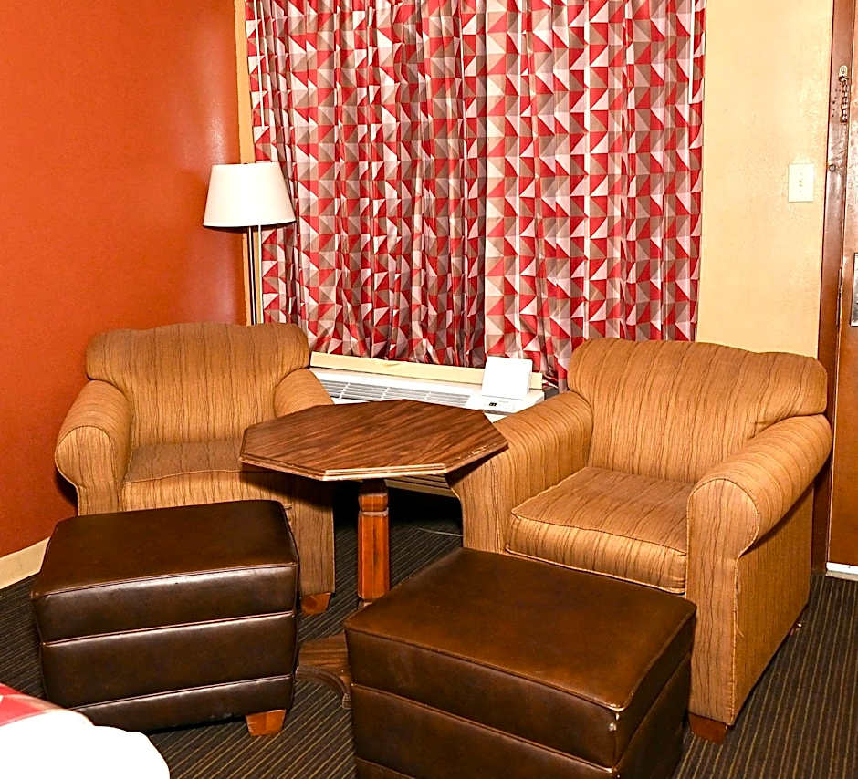 Fortune Inn & Suites