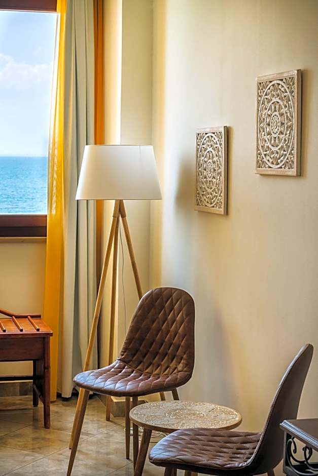 Hotel Ara Solis
