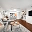 Bright and Spacious 2 Bedroom on Coal Harbors Waterfront