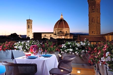 San Firenze Suites & Spa