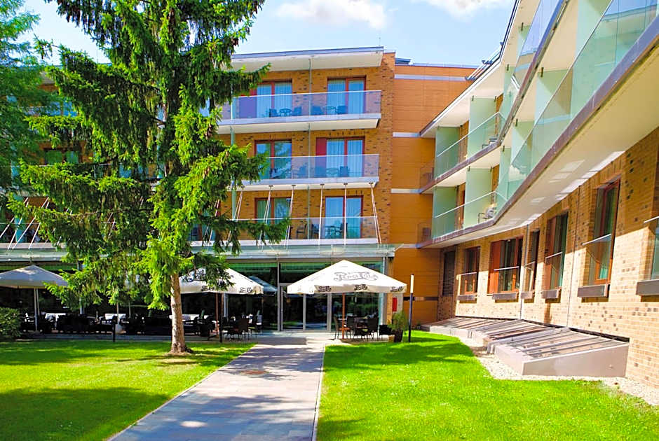 Abacus Business & Wellness Hotel