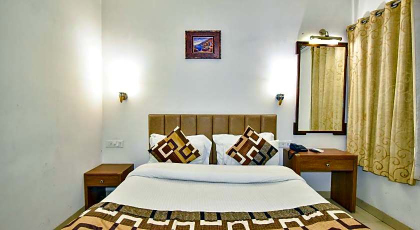 Hotel Sapphire Opposite Golden Temple