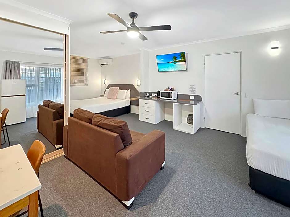 Golden Sands Motor Inn