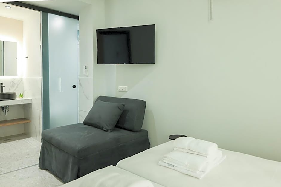 Uphill Unique Boutique Suites