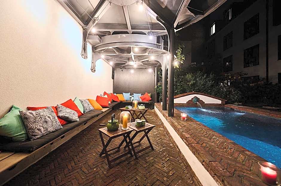 Le Berger Hotel