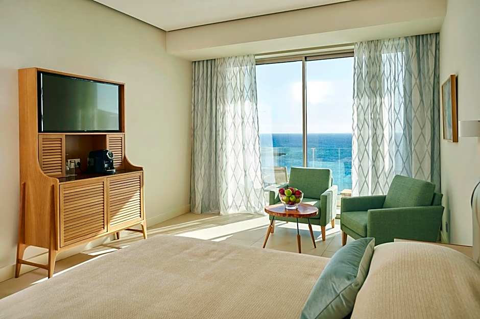 Sunrise Jade - Adults Only