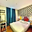 W Hotel Cemerlang