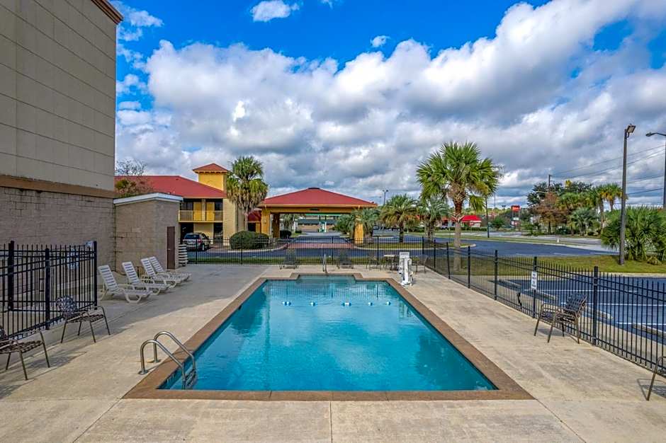 Baymont by Wyndham Savannah South