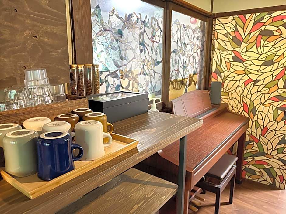 Tanigawa Valley Lodge & Coffee Roastery