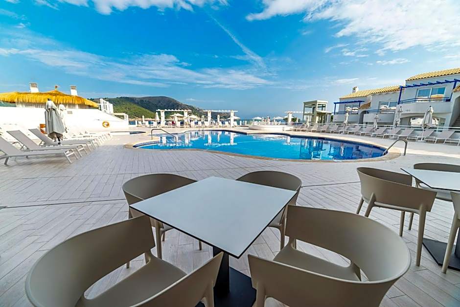 Parque Nereida Suites Hotel