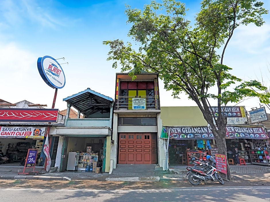 OYO Life 91856 Griya Gedangan Syariah