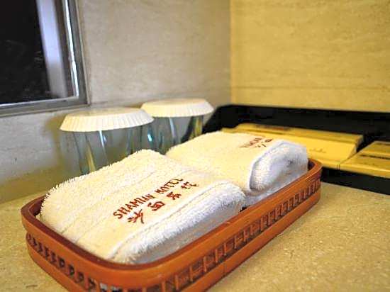 Shamian Hotel