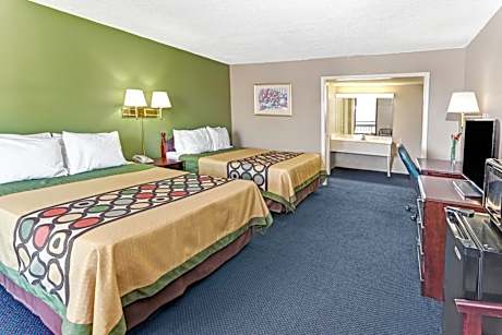 Two Queen Beds Room - Non-Smoking