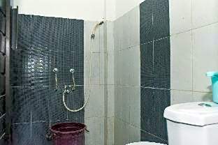 RedDoorz near Stasiun Malang Kota Lama 2