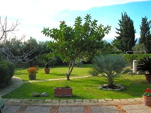 Villa Chiarenza Maison d'Hotes