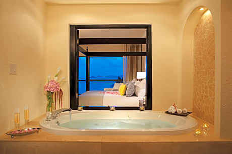 Preferred Club Junior Suite King Ocean View