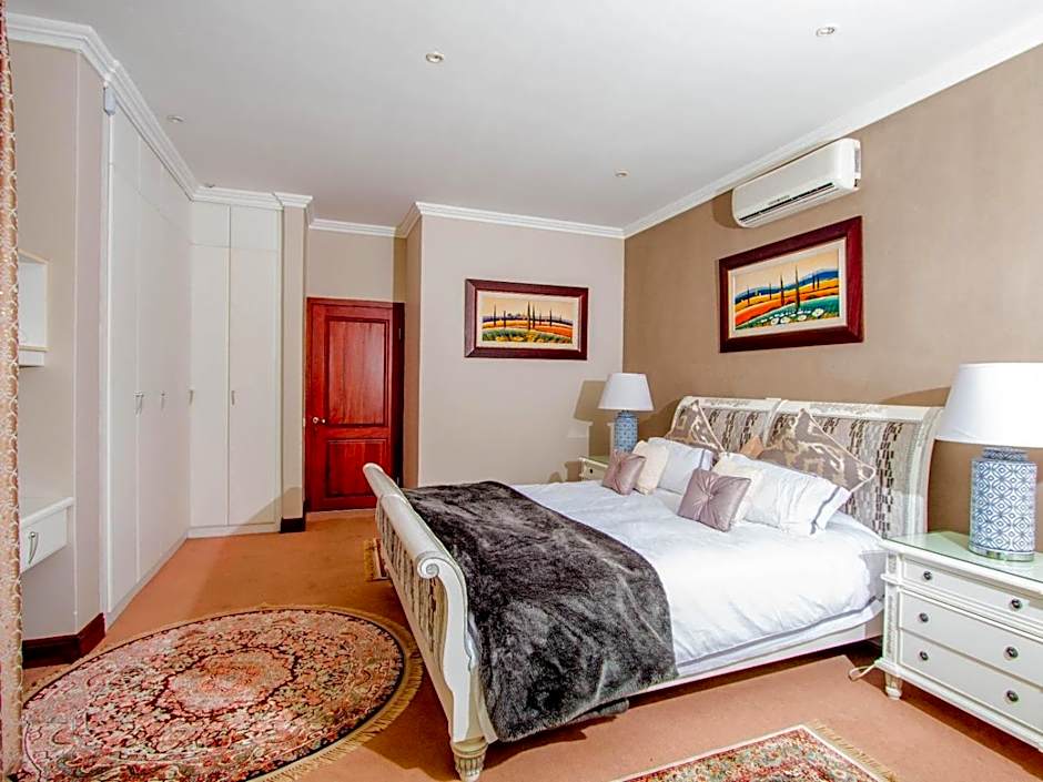 Bophirima Boutique Hotel