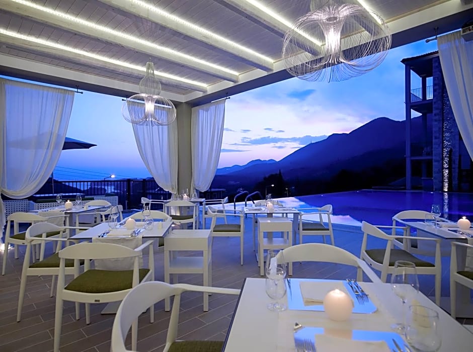 Salvator Villas & Spa