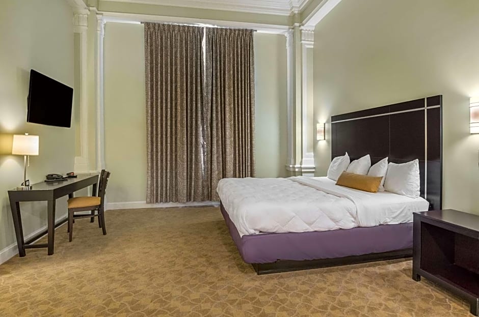 The Gin Hotel, Ascend Hotel Collection