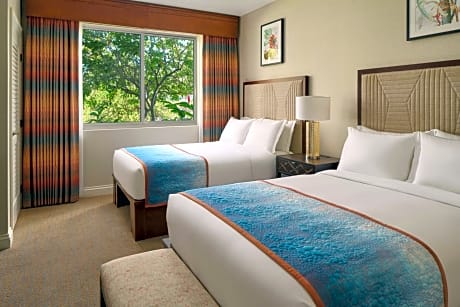 1 Bedroom Deluxe with 2 Double Beds Resort View Suite