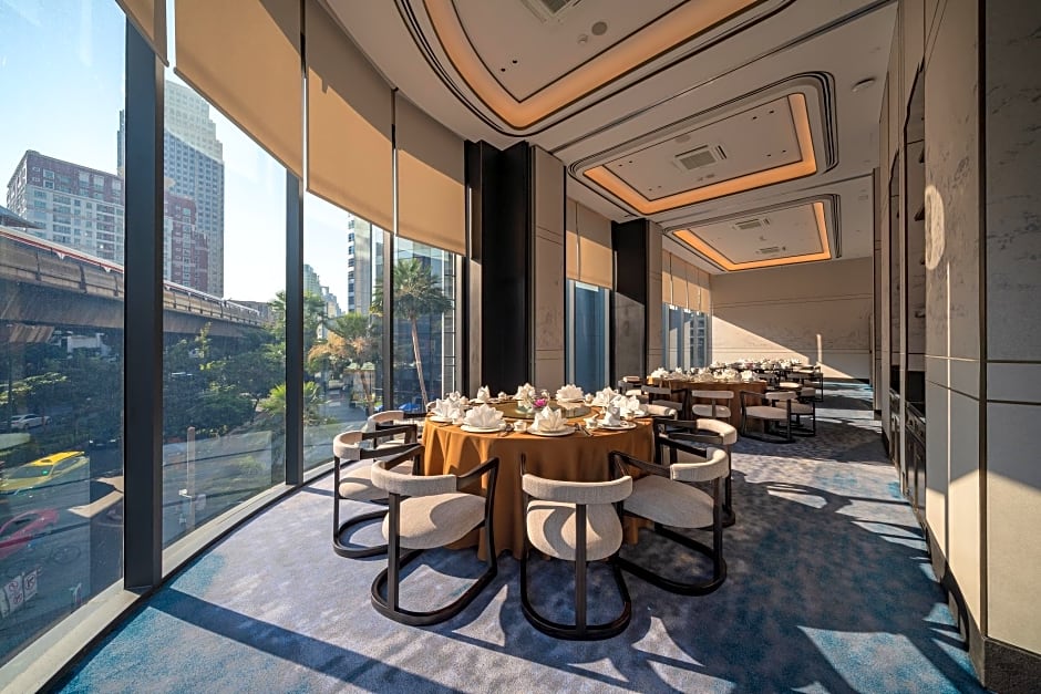 Carlton Hotel Bangkok Sukhumvit - SHA Extra Plus