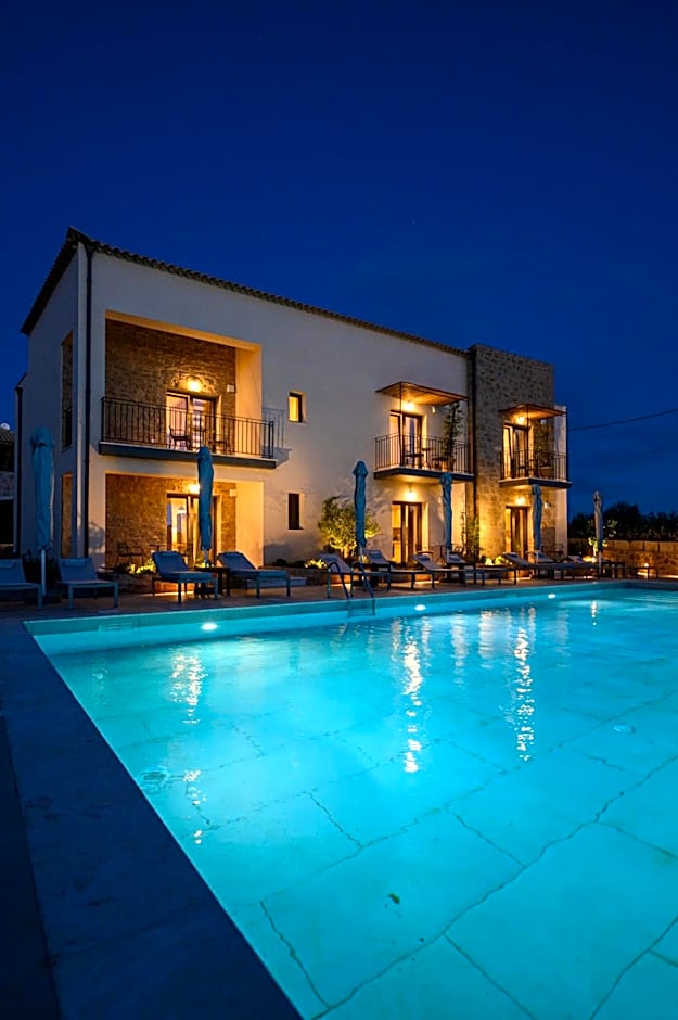 Kannas Mani Luxury Suites -Adults Friendly 14 Plus