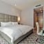 Royal Ariston Hotel