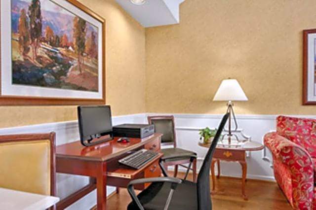 Baymont by Wyndham Waycross