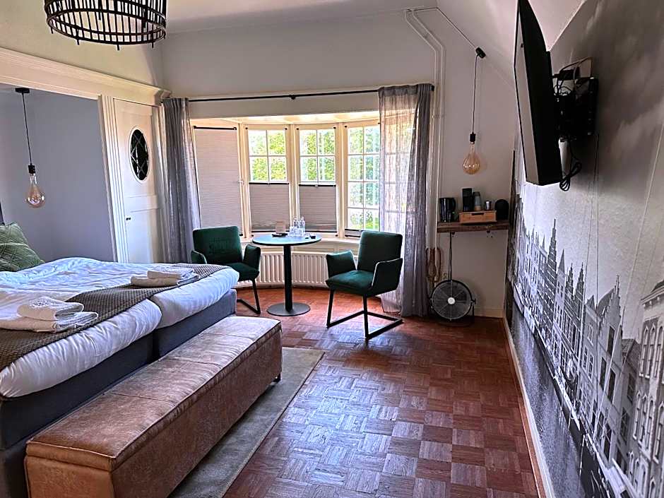 Bed and Breakfast Goes